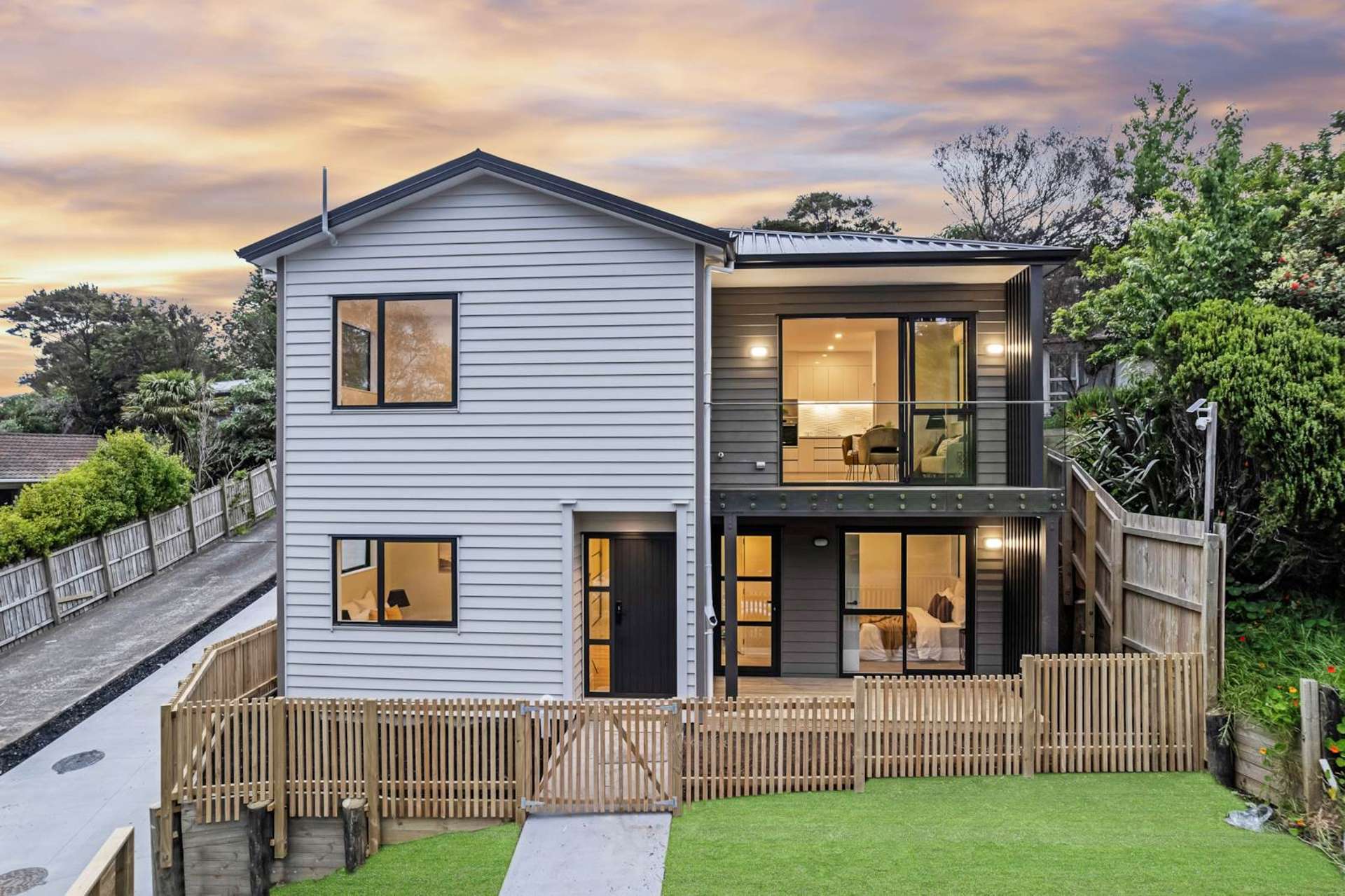 24A Zingaro Place Massey_0