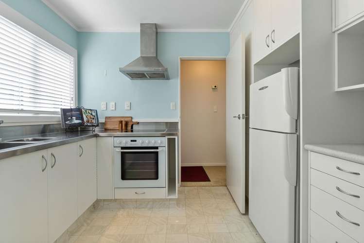 18C Lancaster Street Karori_6