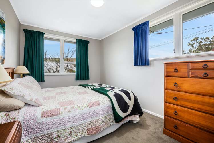 91 Astrolabe Street Cannons Creek_21