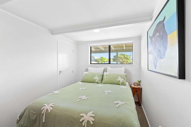 8 Hall Road Pataua North_36