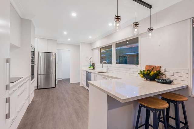9 Lakeside Drive Pahurehure_3