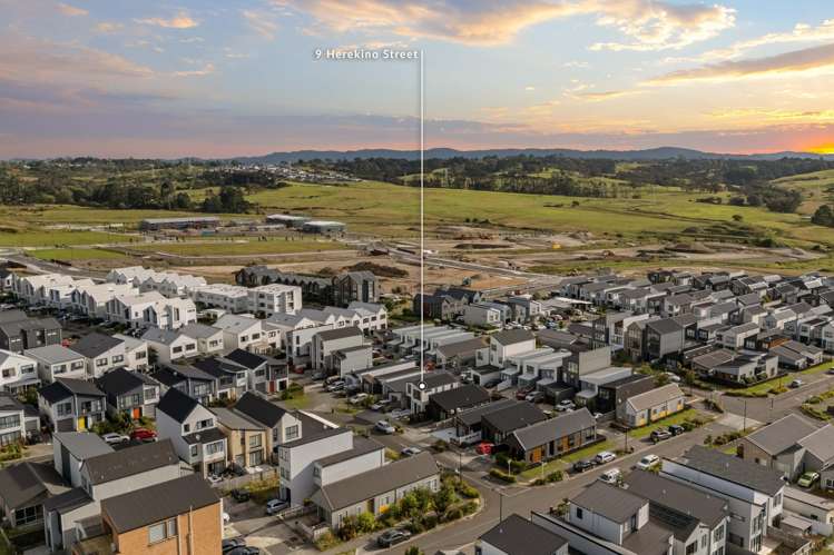 9 Herekino Street Street Herekino Westgate_5