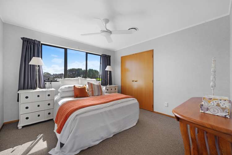 30 Clifton Road Whitford_23