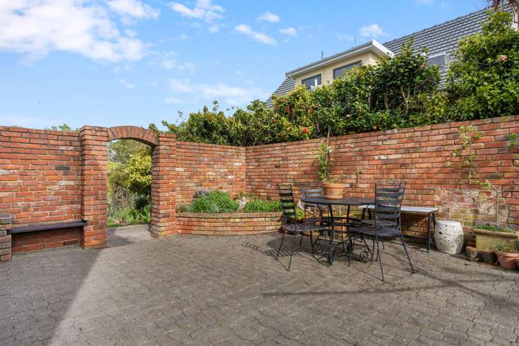 11 Aytoun Street Shiel Hill_17