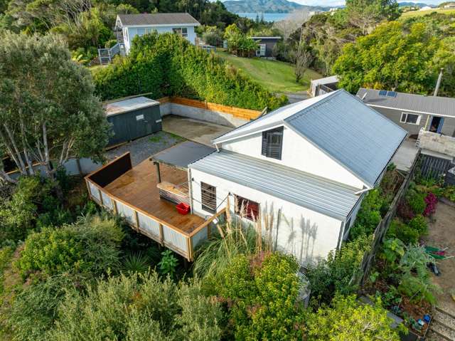 7 Bush Point Road Cable Bay_1