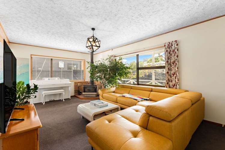 35 Fitzherbert Avenue West Harbour_8