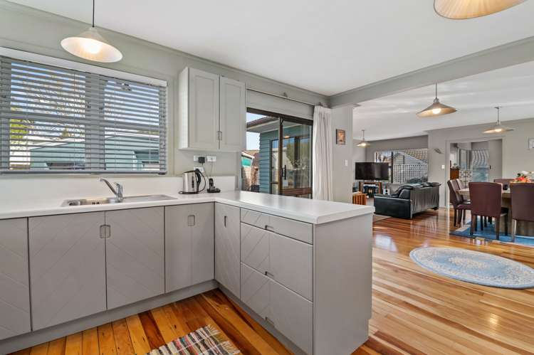 2/213 Tamamutu Street Taupo_6