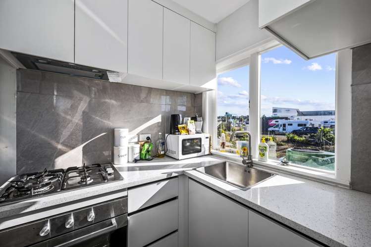 68 Main Road Kumeu_7