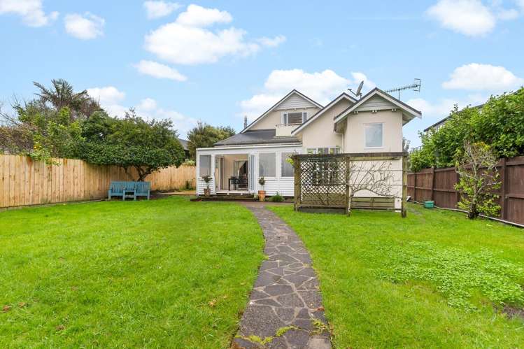 33 Churchill Road Cockle Bay_17