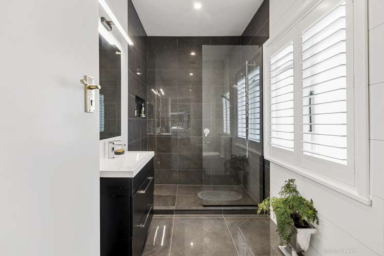 4 Hurman Street Karori_11