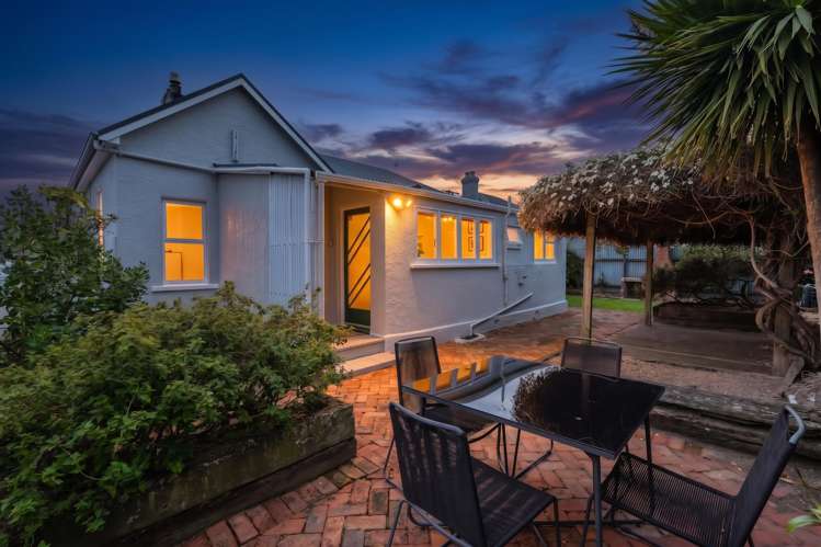 93 Oxford Street South Dunedin_16