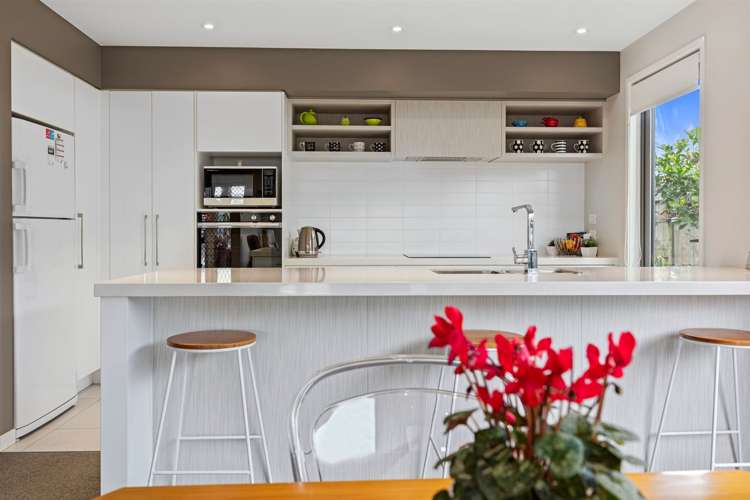 5 Eden Crescent Brookfield_6