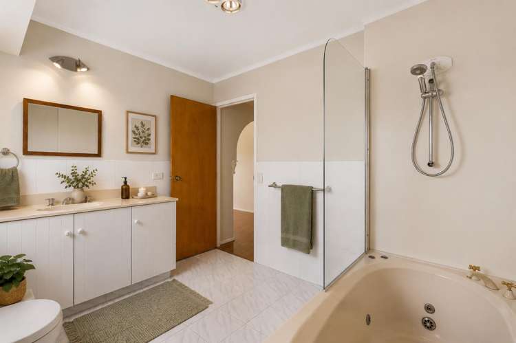 88 Onetaunga Road Chatswood_10