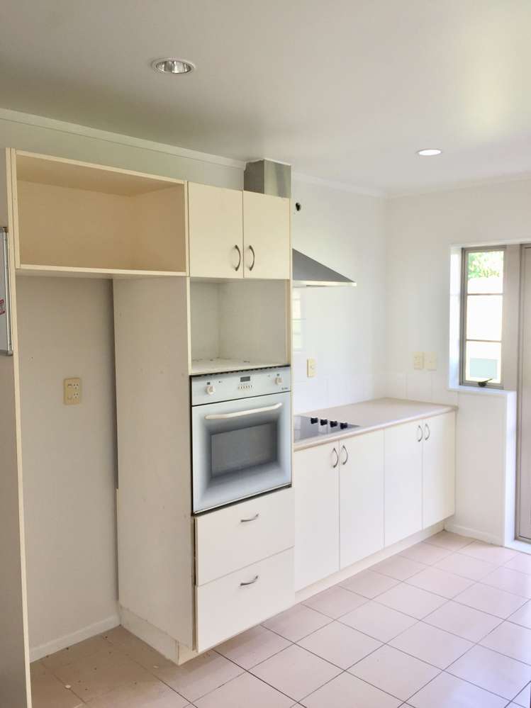 12 Plumstead Rise Glen Eden_0