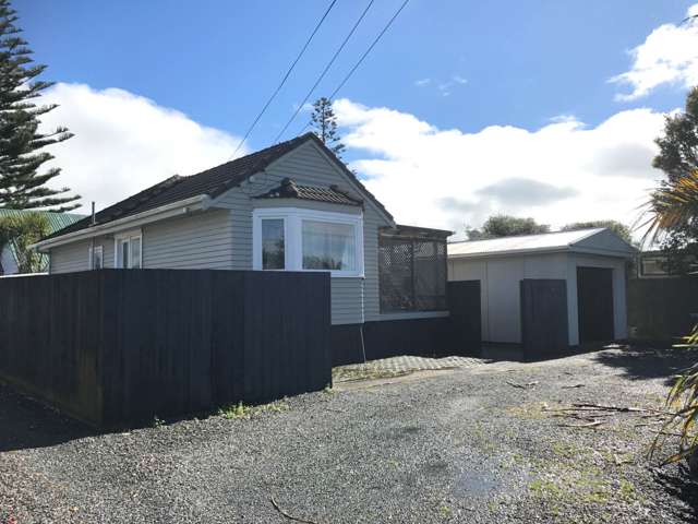 48 Bell Road Beachlands_1