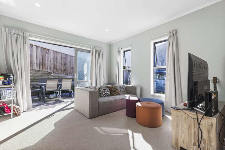 6/6 Tisdall Street Hamilton Central_2