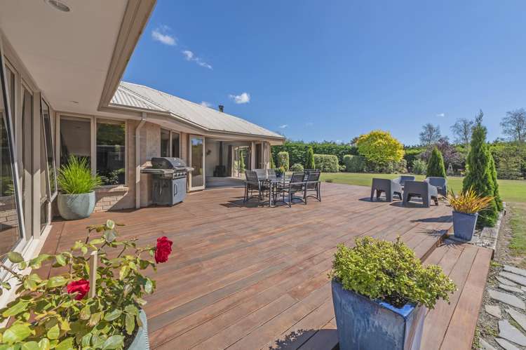 1901 South Eyre Road West Eyreton_9