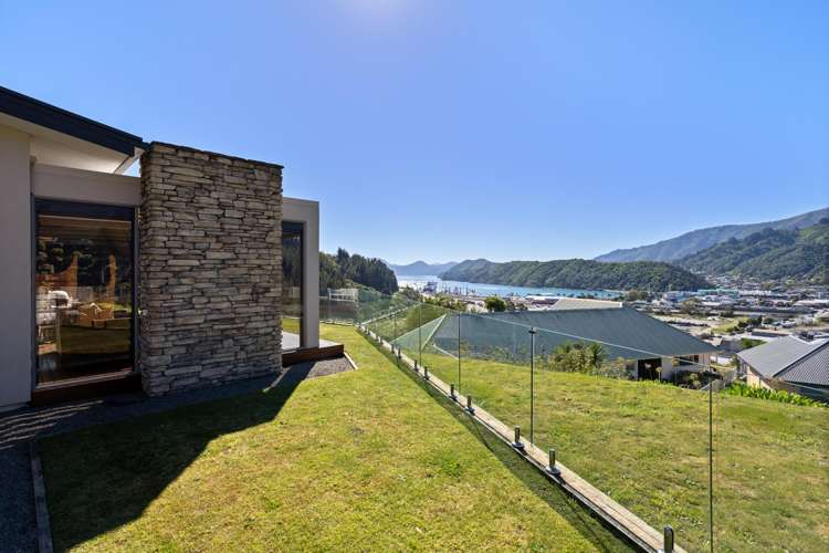 16 Harbour View Heights Picton_26