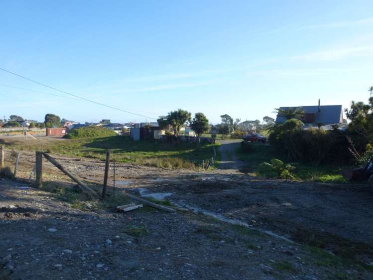 254 Coulson Road Paroa_22