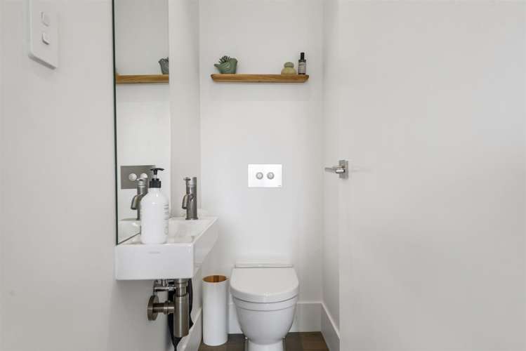 2A Arthur Crescent Takapuna_32