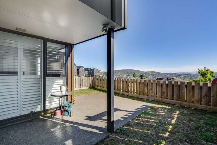 38 Astelia Way Woodridge_14