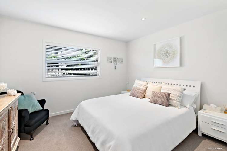 21 Duncansby Road Stanmore Bay_13