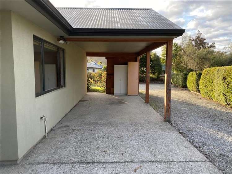6 Achilles Place Wanaka_13