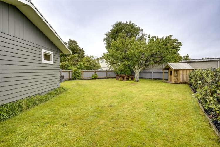 4 Holyrood Street Taradale_20