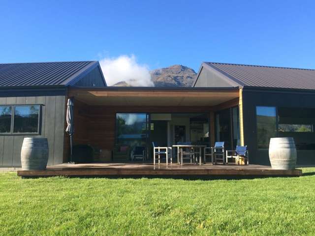 45b Erskine Street Dalefield/Wakatipu Basin_1