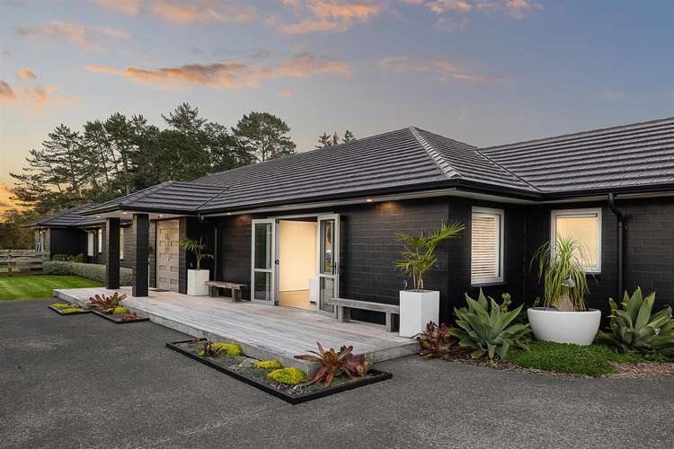 583 State Highway 16 Kumeu_42