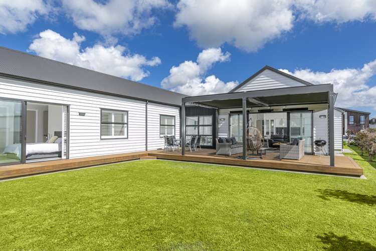 80 Riverhead Point Drive Riverhead_28