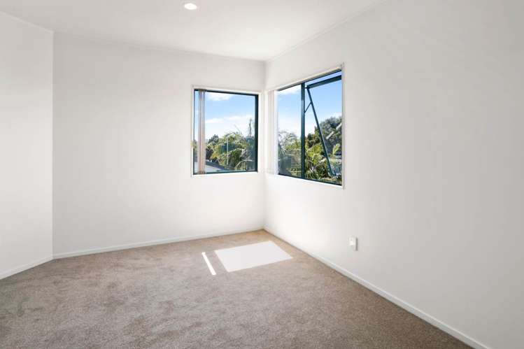 242 Hillsborough Road Hillsborough_5