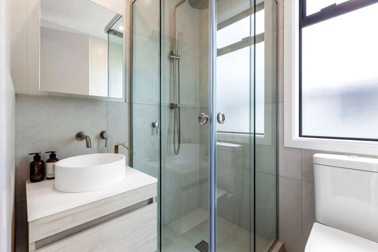 18c Walker Road Point Chevalier_9