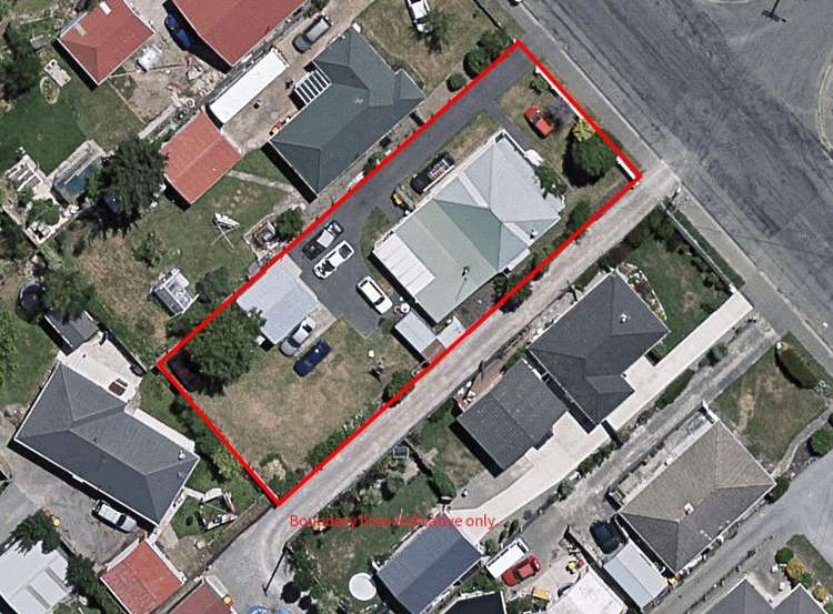 92 Neill Street Hornby_12