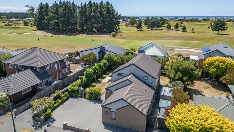 498 Bower Avenue Parklands_27