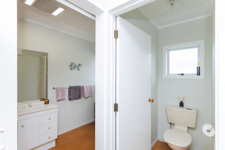 25 Desmond Road Te Hapara_13