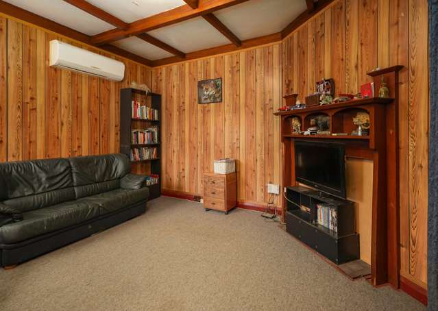 29 Emano Street Toi Toi_1