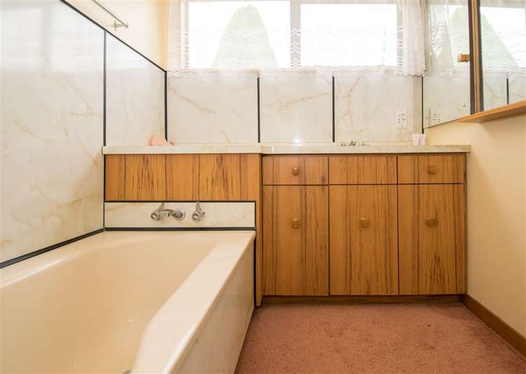 3 Harvey Place Renwick_13