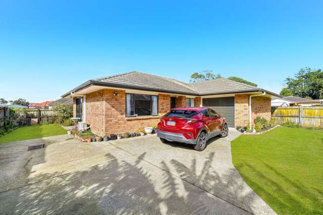 Brick Beauty in Prime Papatoetoe!
