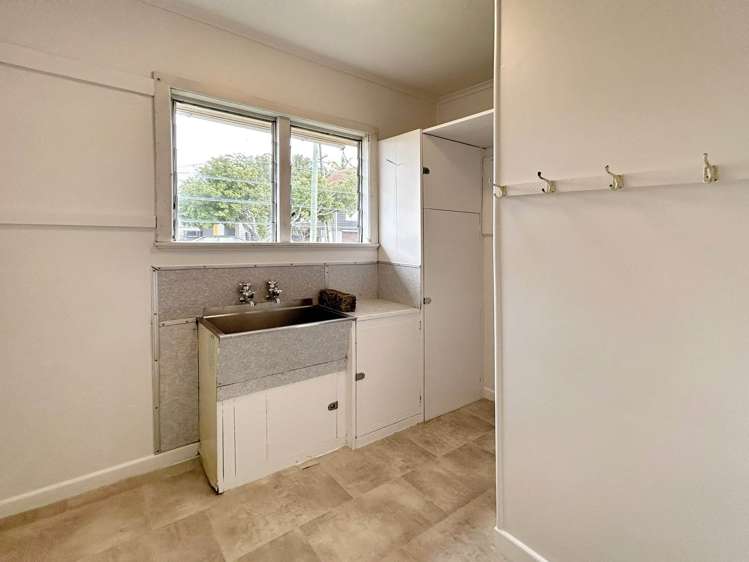 2 Heretaunga Avenue Onehunga_6