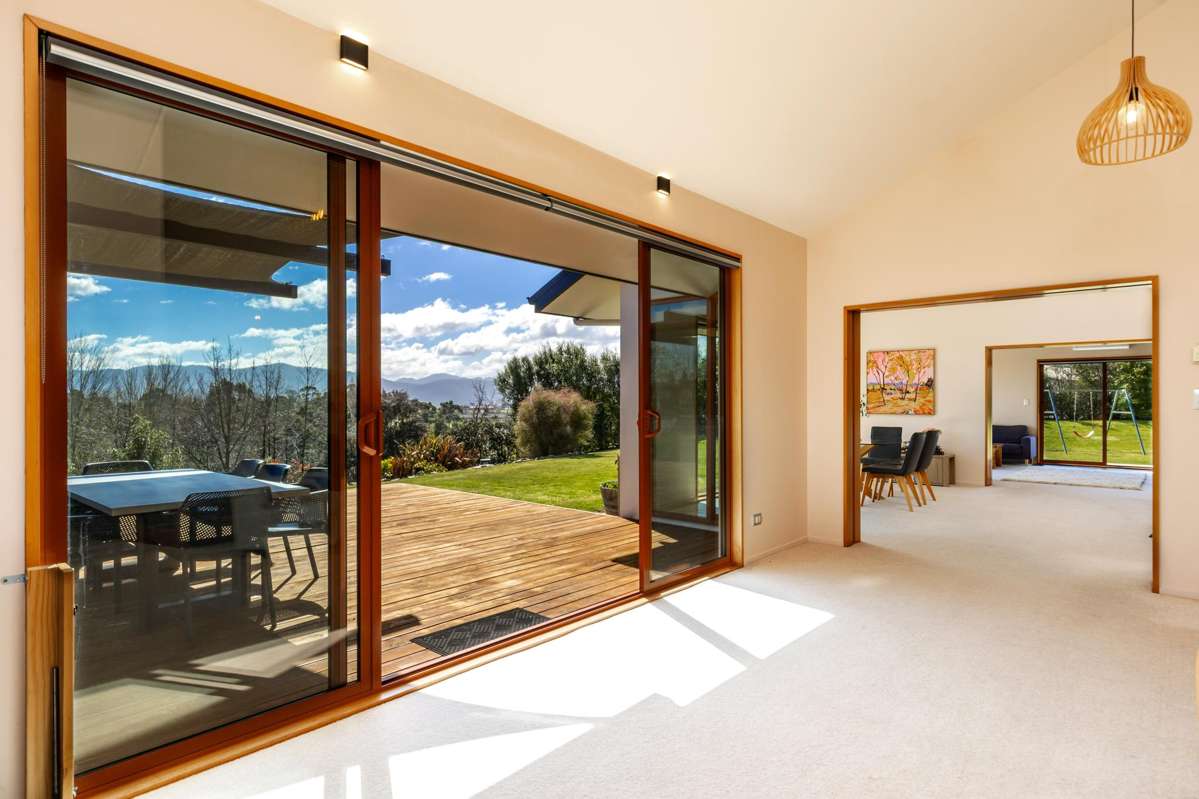 66 Fairbourne Drive_2