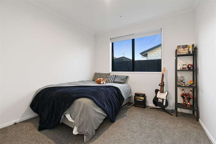 8 Probert Crescent Chartwell_16