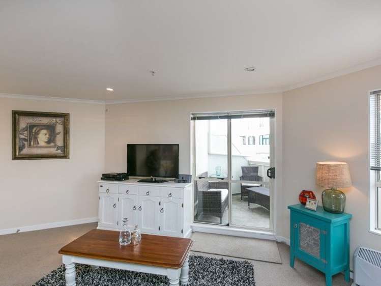 25/32 Cuba Street Te Aro_7