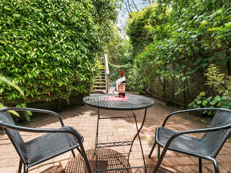 7/16 Mahara Avenue Birkenhead_6