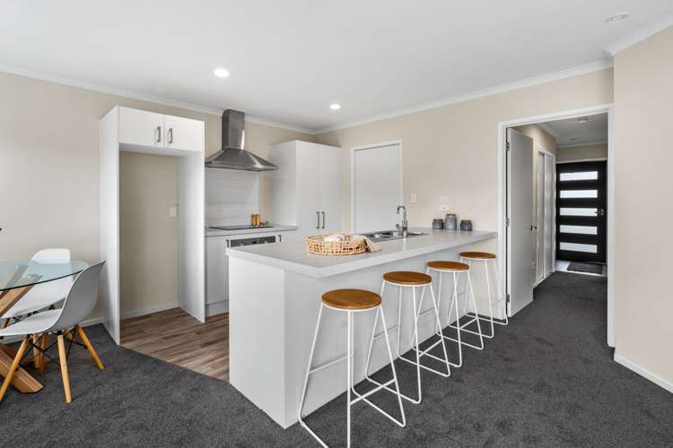 6 Liddington Drive_5