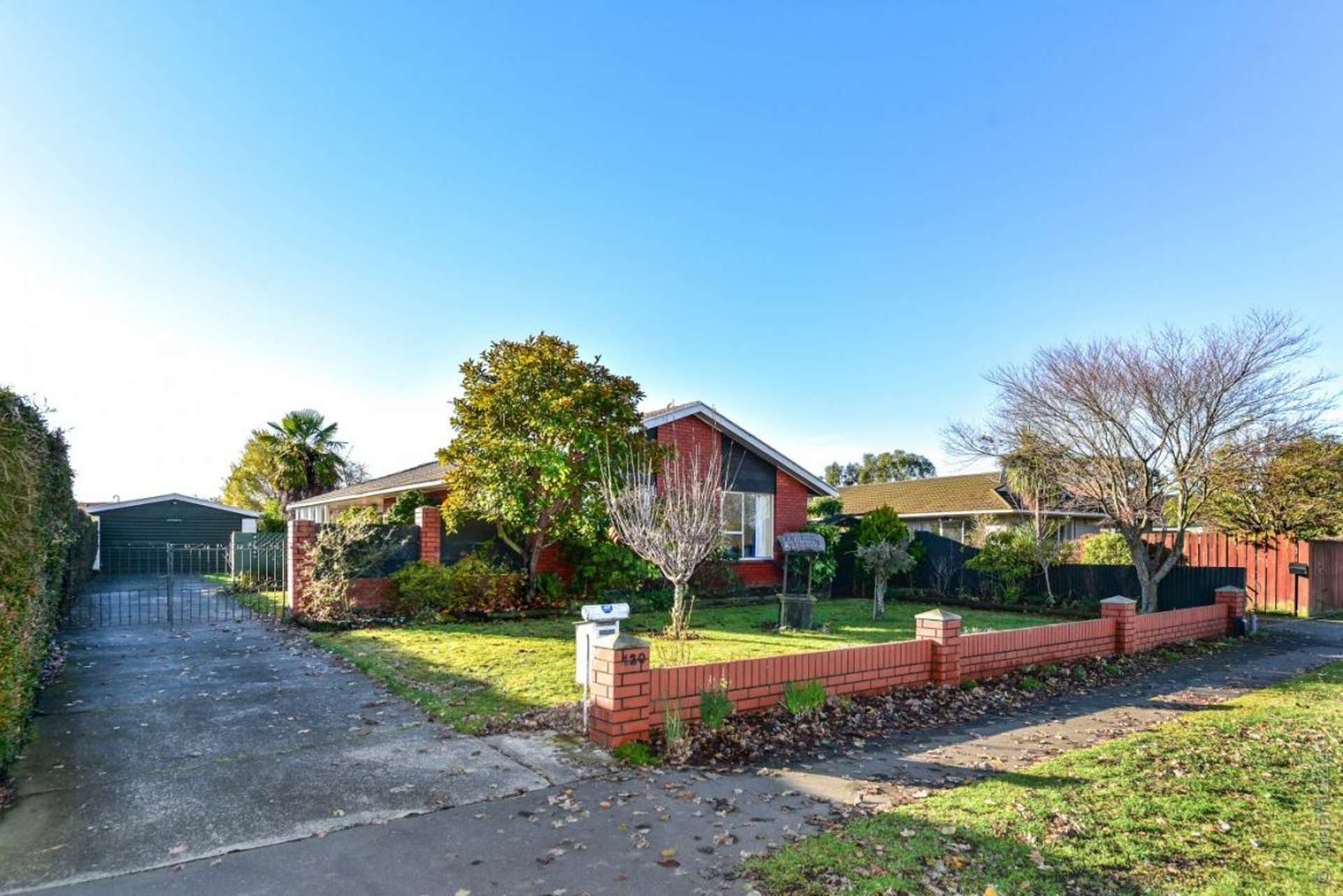 120 Lake Terrace Road Burwood_0