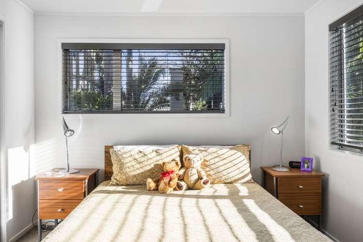 52 The Circle Manly_17