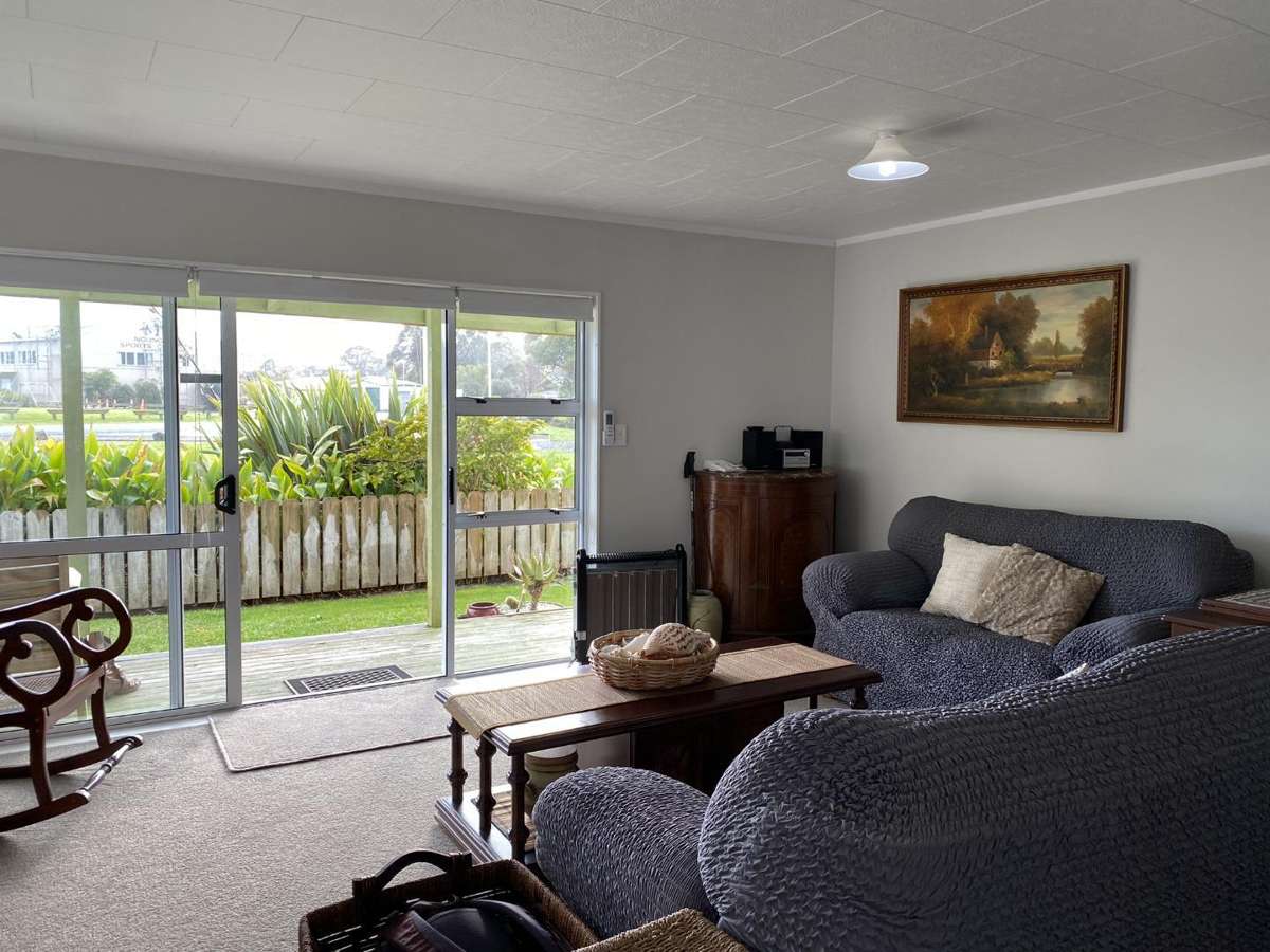 Fully furnished by the Estuary 5