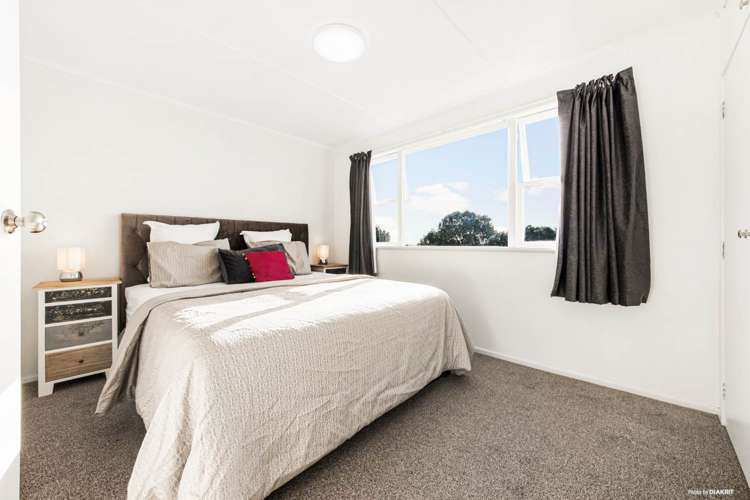 6 Beverly Place New Lynn_5