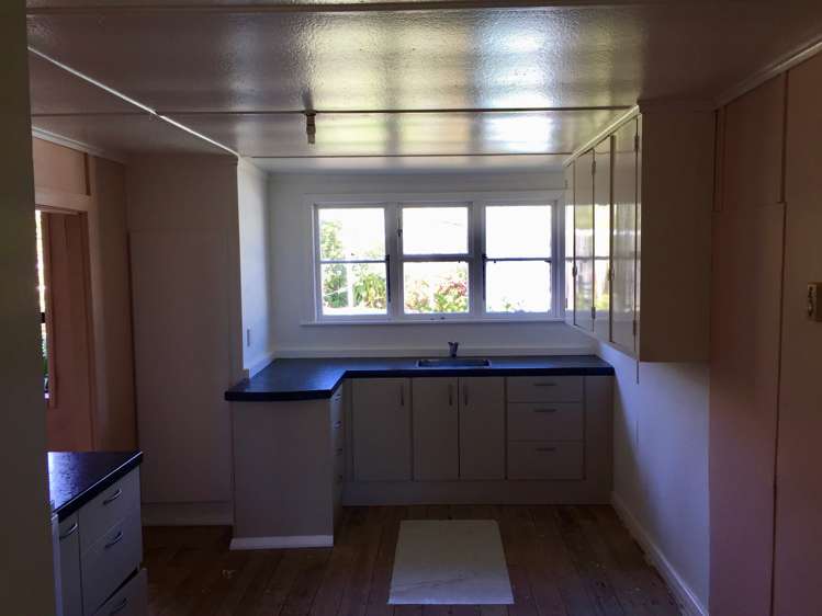 49 Wharf Road Karamea_7